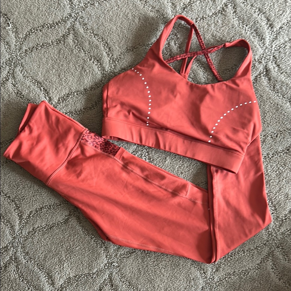 ZYIA Women's Coral Activewear Set